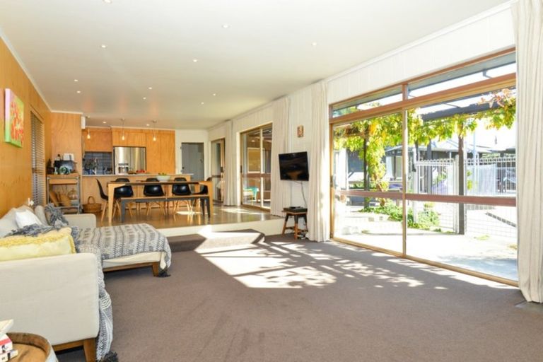 Photo of property in 33 Montana Road, Bridge Pa, Hastings, 4175