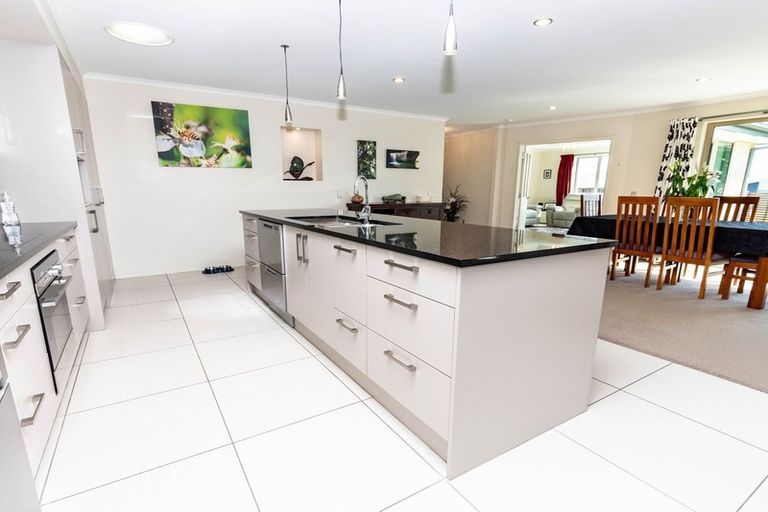 Photo of property in 31 Karoro Place, Karoro, Greymouth, 7805