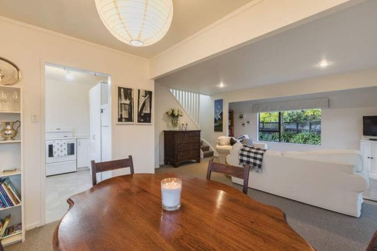 Photo of property in 2/195 Abbotts Way, Remuera, Auckland, 1050