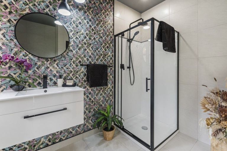 Photo of property in 19 Rutland Street, Levin, 5510