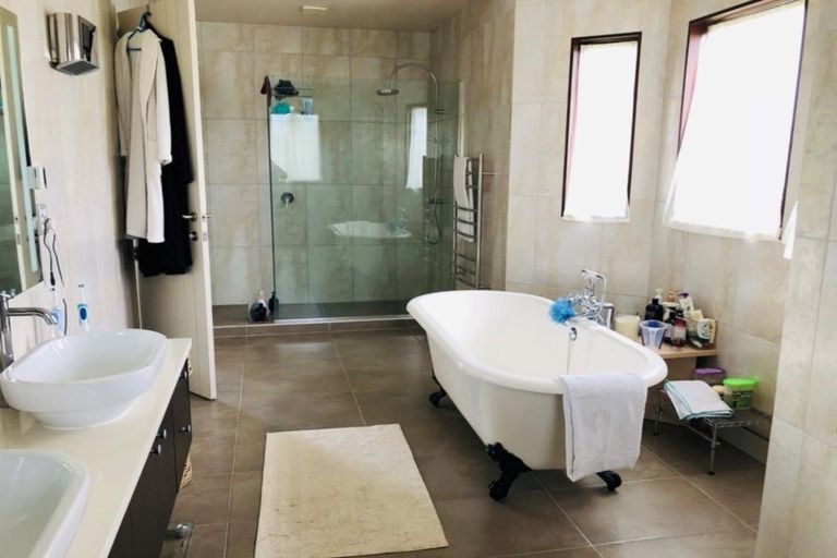 Photo of property in 11 Whiteways Drive, Dairy Flat, Albany, 0792