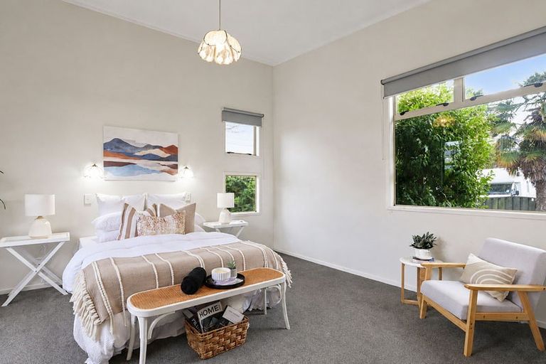 Photo of property in 22 Mitcham Avenue, Forest Lake, Hamilton, 3200