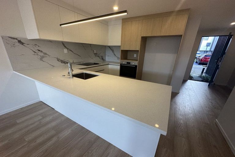 Photo of property in 6/32b Westgate Drive, Massey, Auckland, 0614