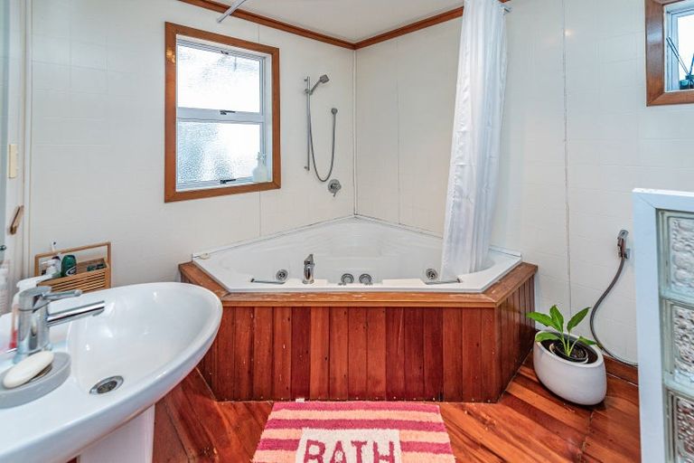 Photo of property in 100 Western Line, Brunswick, Whanganui, 4571