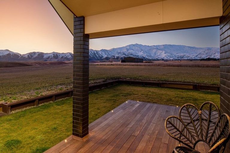 Photo of property in 355 Golden Road, Springvale, Alexandra, 9393