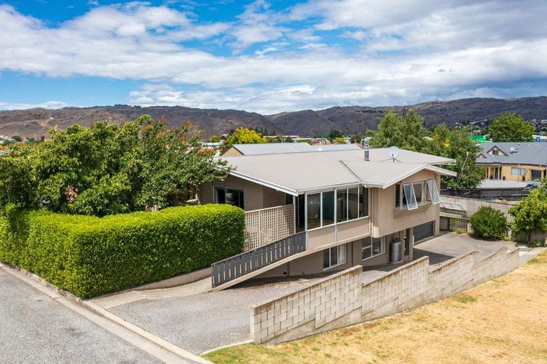 Photo of property in 72 Royal Terrace, Alexandra, 9320