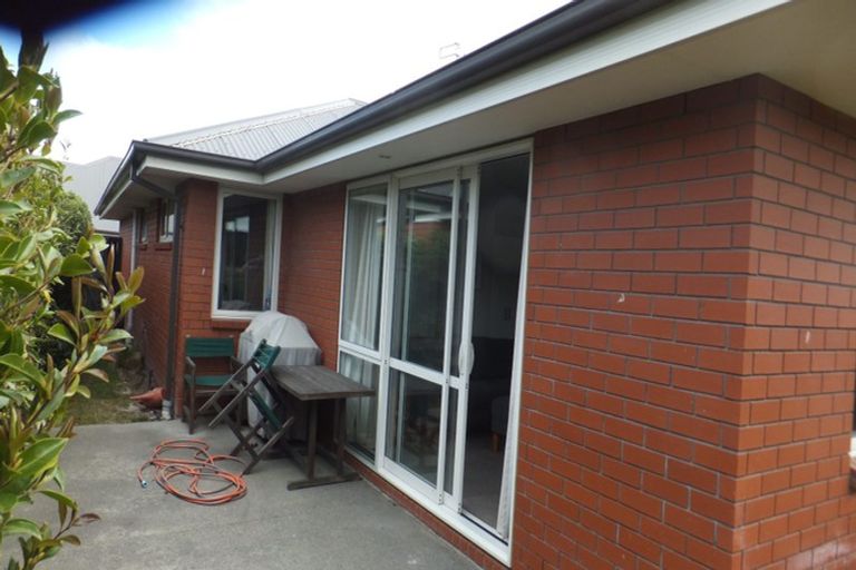Photo of property in 22 Date Crescent, Aidanfield, Christchurch, 8025