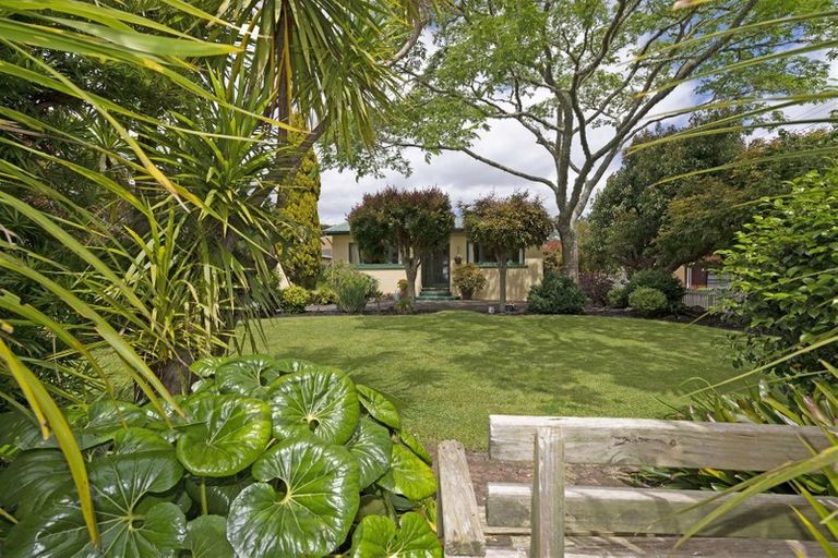 Photo of property in 20 Sherrybrooke Place, Sunnyvale, Auckland, 0612