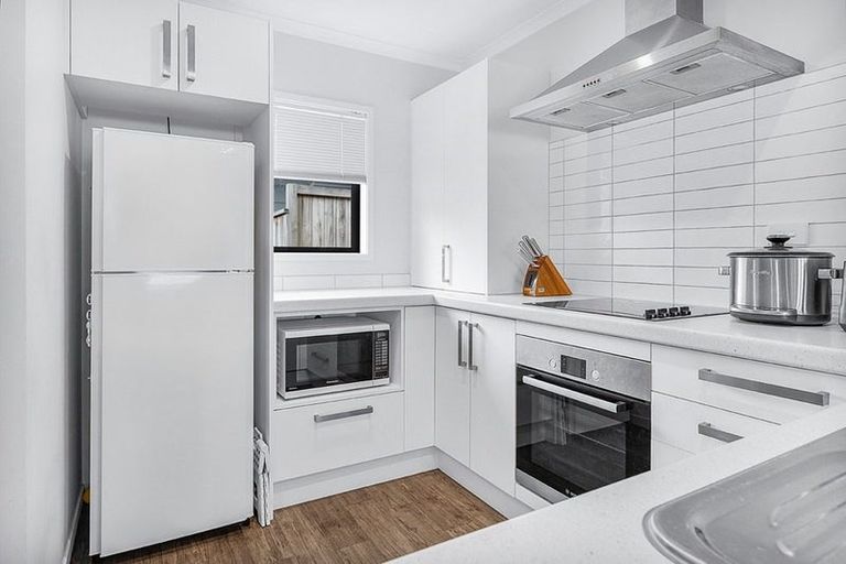 Photo of property in 5/5 Jones Crescent, Melville, Hamilton, 3206