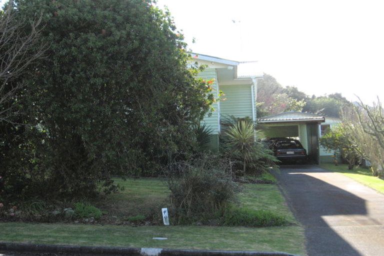 Photo of property in 42 Tuatara Drive, Te Kamo, Whangarei, 0112