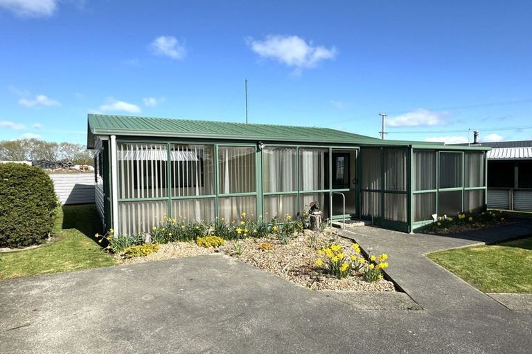 Photo of property in 50d Lanark Street, Balclutha, 9230