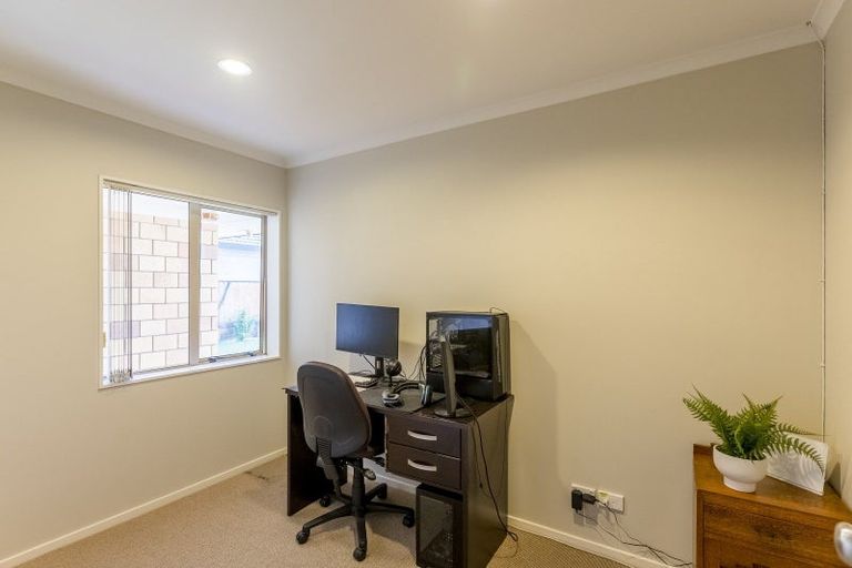 Photo of property in 50 Campion Road, Waikanae Beach, Waikanae, 5036