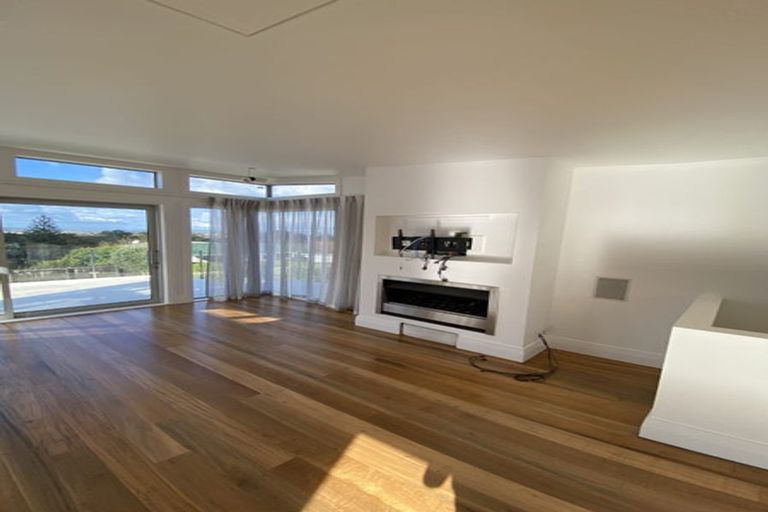 Photo of property in 151 Birkenhead Avenue, Birkenhead, Auckland, 0626