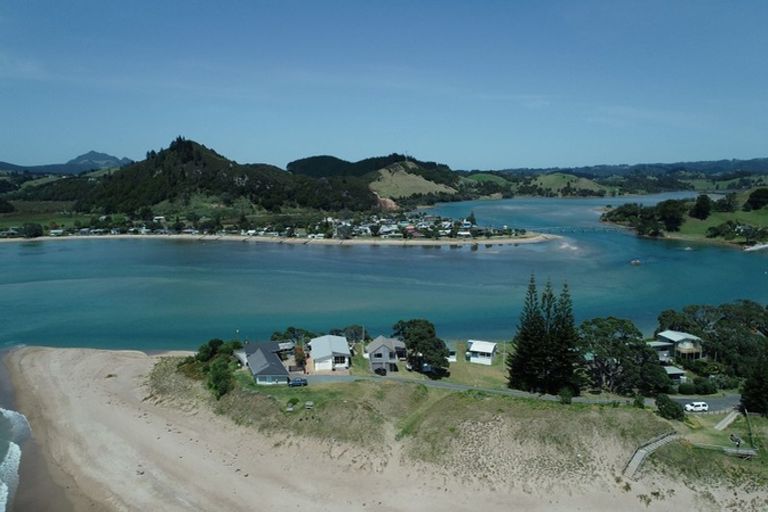 Photo of property in 16 Pataua Street, Pataua South, Onerahi, 0192