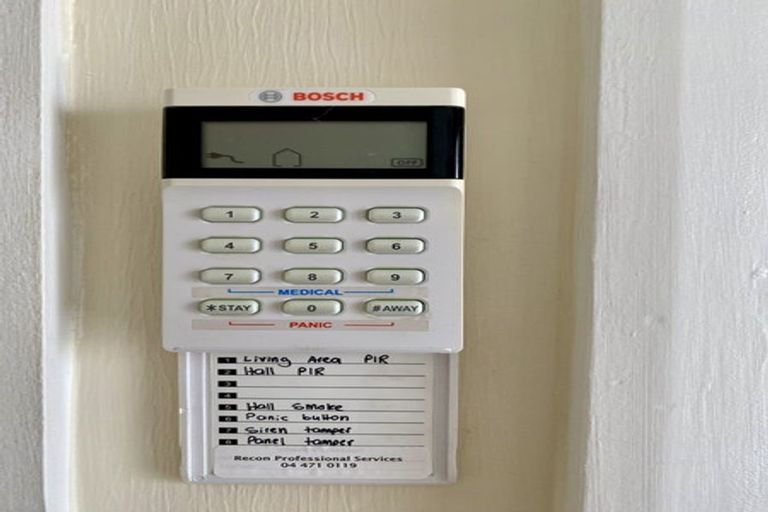 Photo of property in 19 Trafalgar Street, Waiwhetu, Lower Hutt, 5010