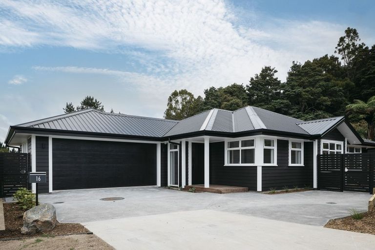 Photo of property in 16 Belvedere Place, Warkworth, 0910