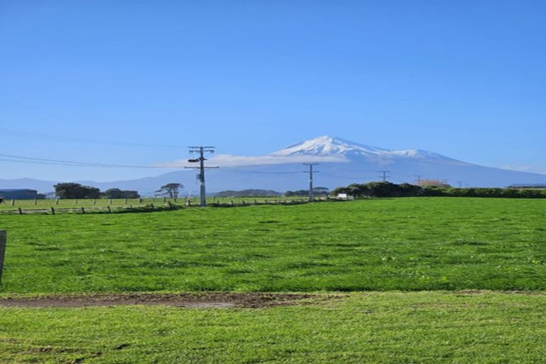 Photo of property in 3 Upper Kina Road, Oaonui, Opunake, 4681