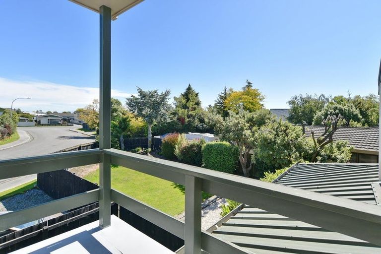 Photo of property in 6 Luxton Place, Rangiora, 7400