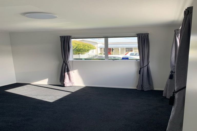 Photo of property in 2/3 Buckley Street, Alicetown, Lower Hutt, 5010