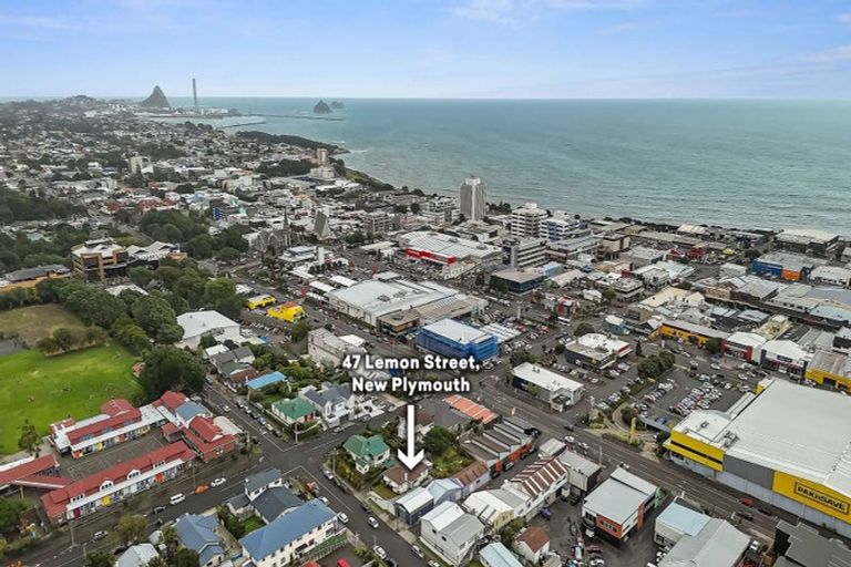 Photo of property in 47 Lemon Street, New Plymouth, 4310