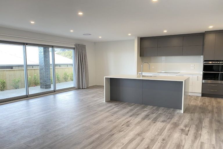 Photo of property in 49 Waitaria Terrace, Aotea, Porirua, 5024