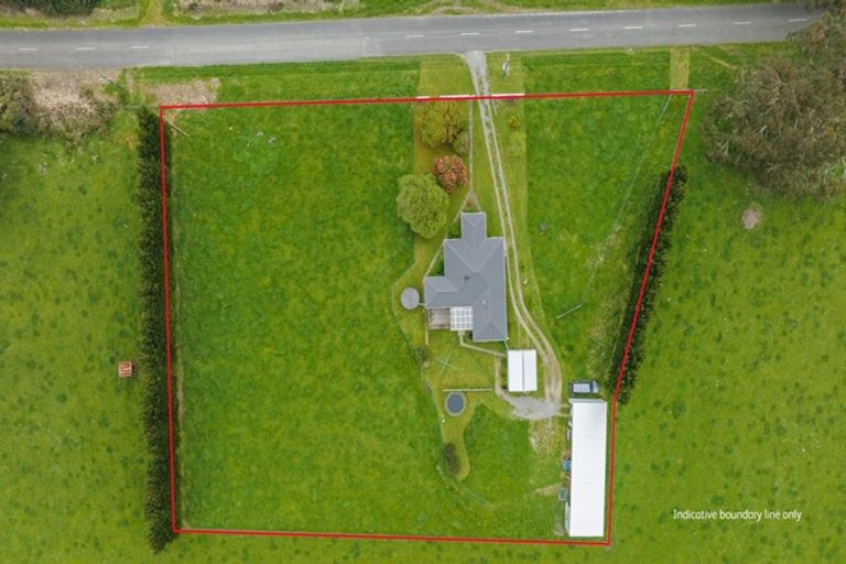 Photo of property in 1078 Kakariki Road, Eketahuna, 4995