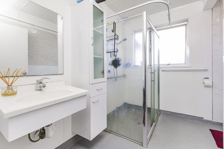 Photo of property in 138 Mahia Road, Wattle Downs, Auckland, 2103