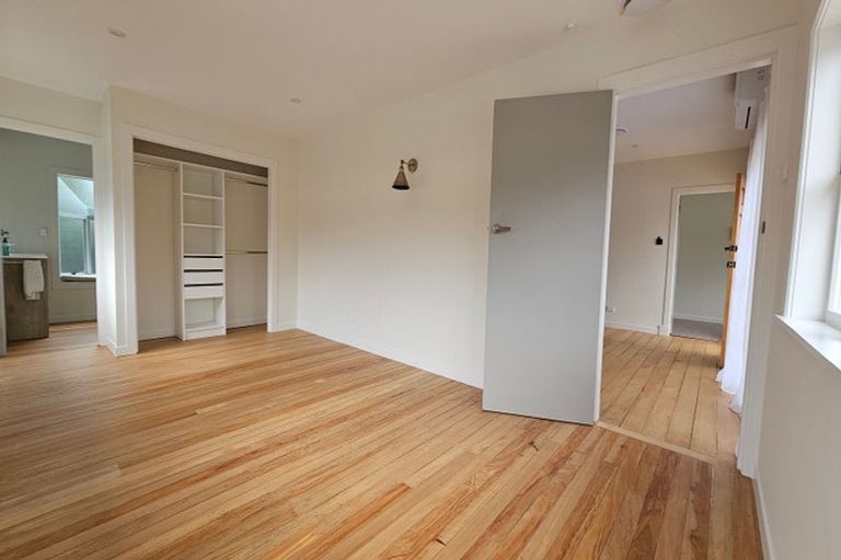 Photo of property in 3/19 Cresta Avenue, Beach Haven, Auckland, 0626