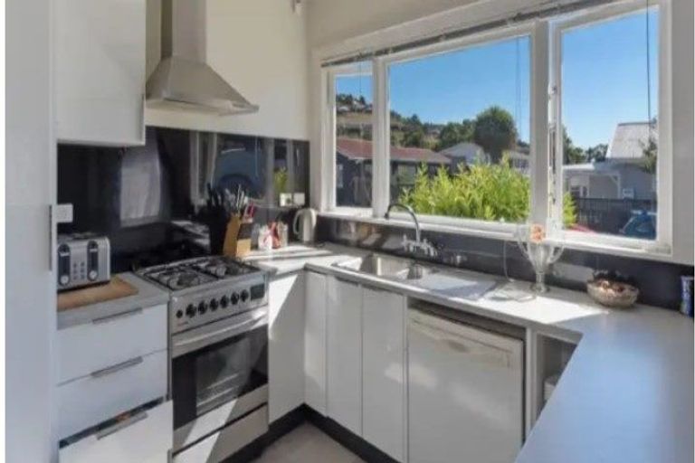 Photo of property in 14 Gorrie Street, Nelson South, Nelson, 7010