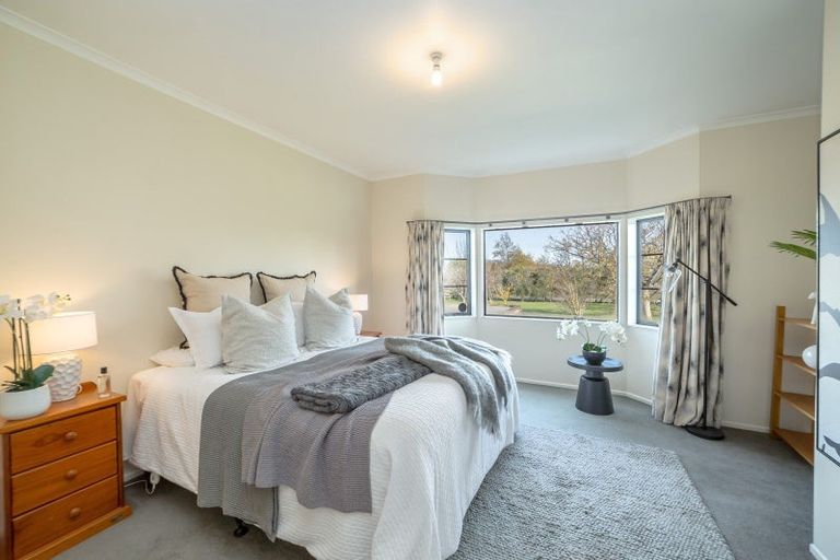 Photo of property in 15 Campbell Drive, Martinborough, 5711