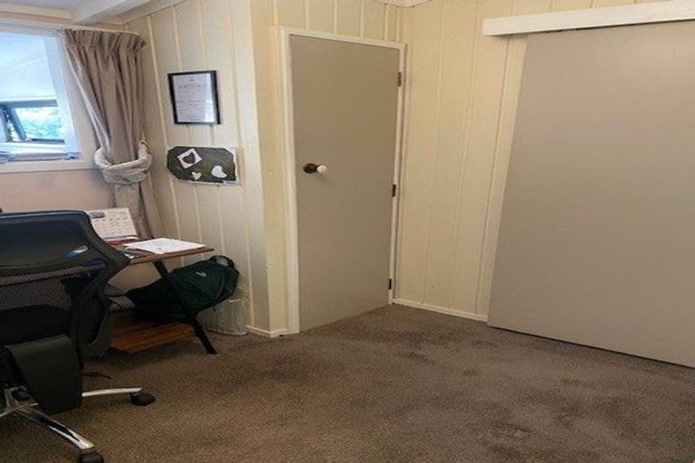 Photo of property in 90 Pembroke Street, Westown, New Plymouth, 4310