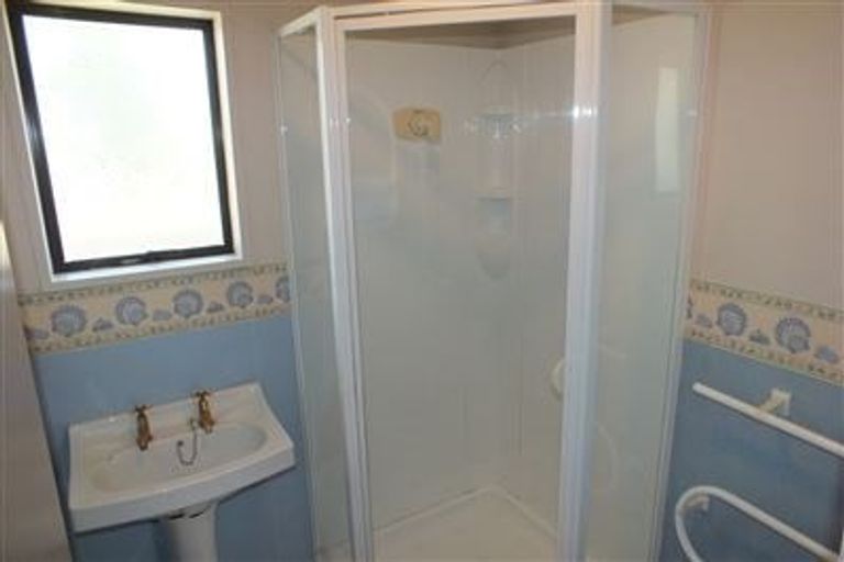 Photo of property in 1/318 Withells Road, Avonhead, Christchurch, 8042