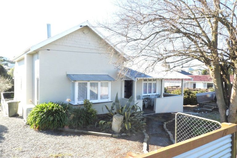 Photo of property in 44 Arun Street, South Hill, Oamaru, 9400