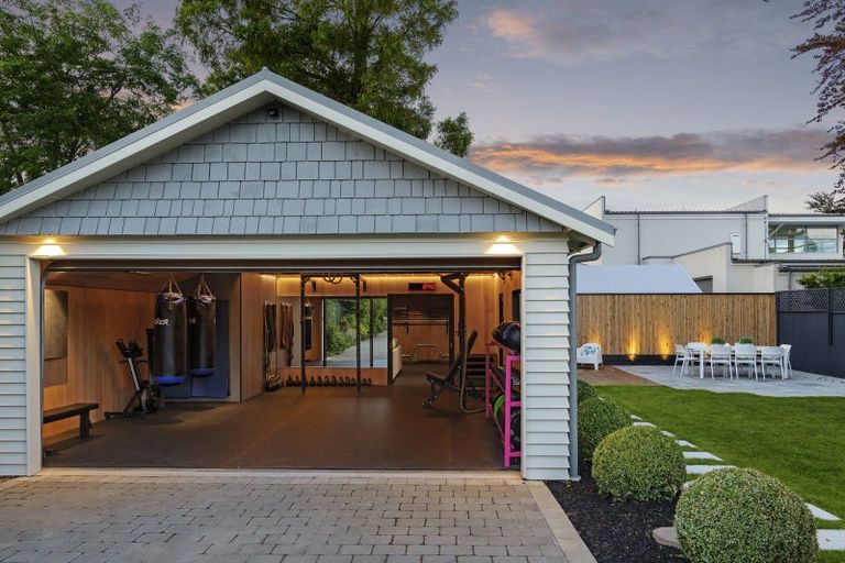 Photo of property in 69 Tomes Road, St Albans, Christchurch, 8052