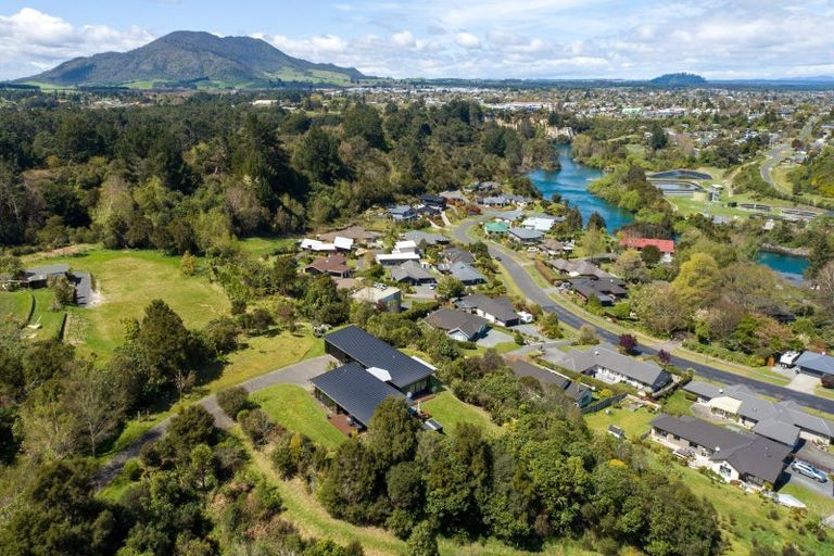 Photo of property in 1/49 Huka Falls Road, Rangatira Park, Taupo, 3330