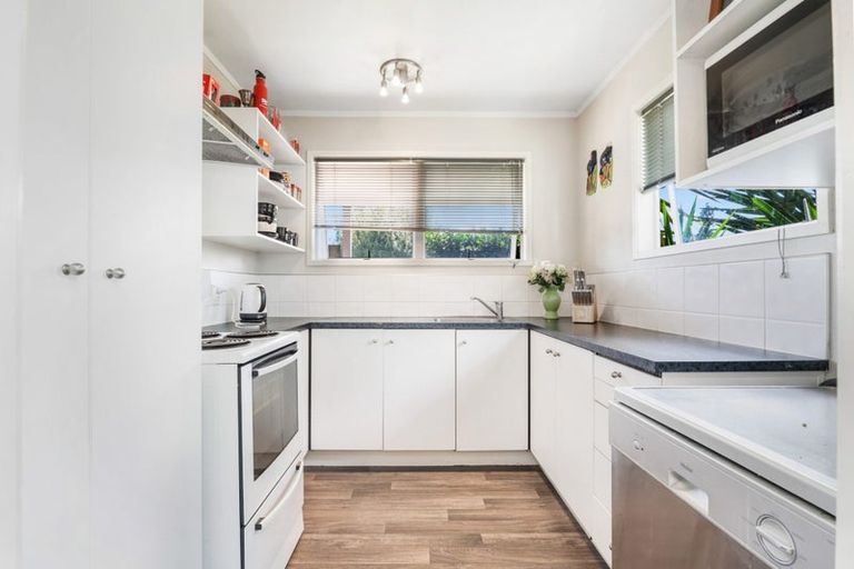 Photo of property in 4 Mckinley Place, Nawton, Hamilton, 3200