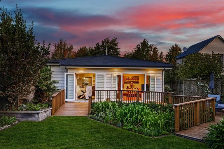 Photo of property in 41a Tomes Road, St Albans, Christchurch, 8052