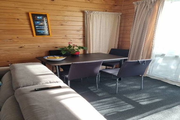 Photo of property in 902 Papamoa Beach Road, Papamoa Beach, Papamoa, 3118