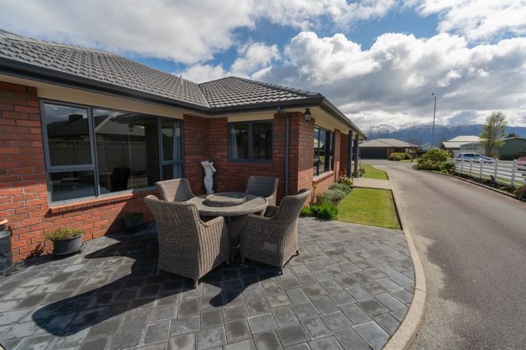 Photo of property in 7 Lawson Burrows Crescent, Te Anau, 9600