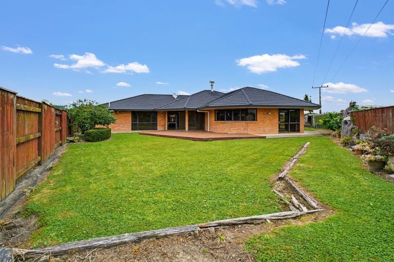 Photo of property in 66 Royal Oak Drive, Kelvin Grove, Palmerston North, 4414