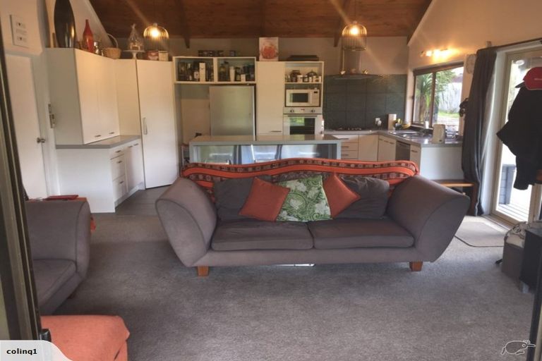 Photo of property in 61 Brian Crescent, Stanmore Bay, Whangaparaoa, 0932