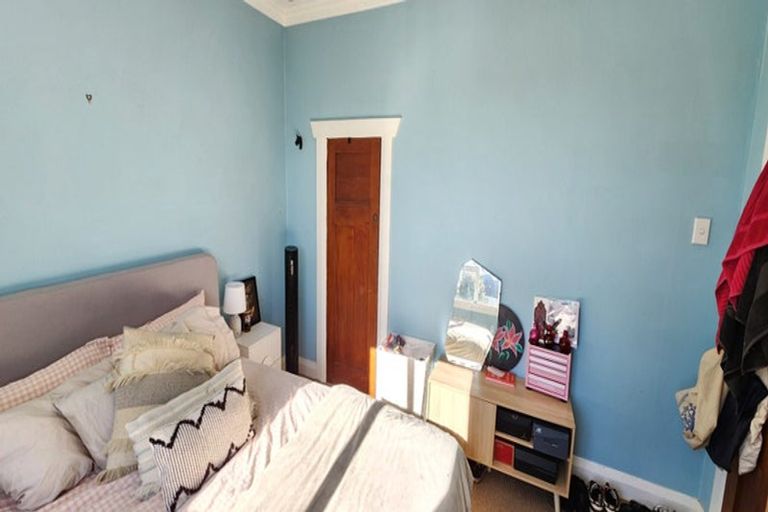 Photo of property in 134 Seaview Road, Westown, New Plymouth, 4310