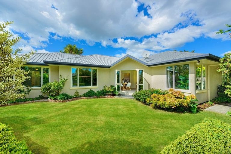 Photo of property in 15a Harrow Street, Phillipstown, Christchurch, 8011