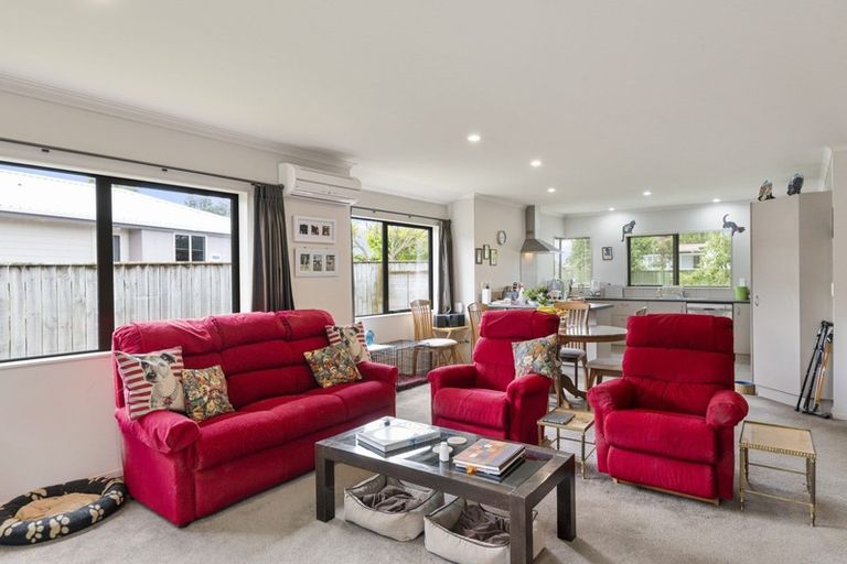 Photo of property in 6 Speranza Avenue, Otaki, 5512