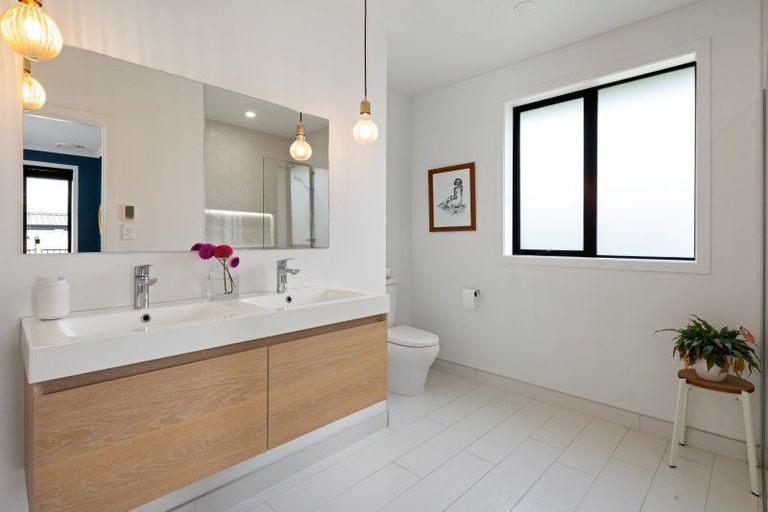 Photo of property in 7 Moemoea Place, Cambridge, 3434