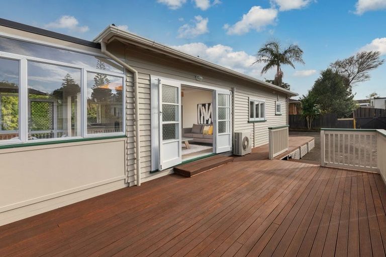 Photo of property in 294 Great North Road, Henderson, Auckland, 0612
