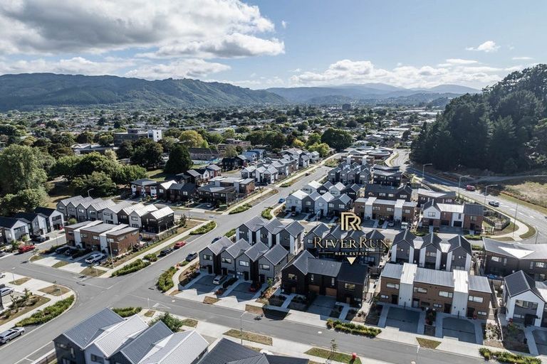 Photo of property in 11 Betty Boyes Street, Wallaceville, Upper Hutt, 5018