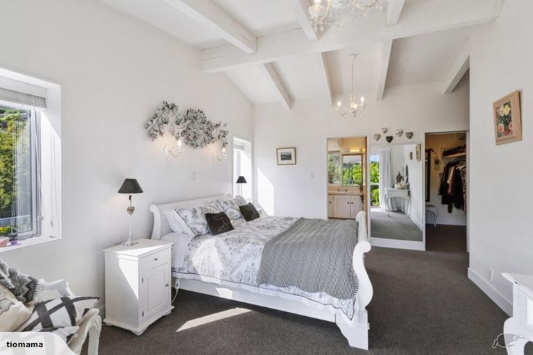 Photo of property in 2 Hatherly Lane, Mount Pleasant, Christchurch, 8081