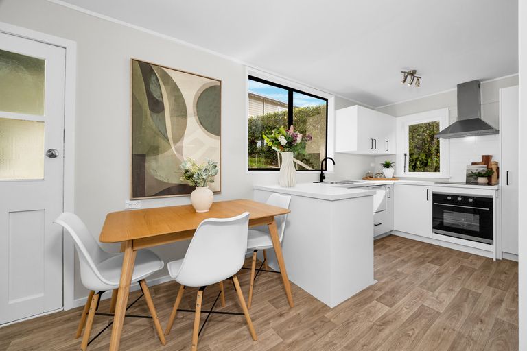 Photo of property in 1 Nairn Street, Kaikorai, Dunedin, 9010