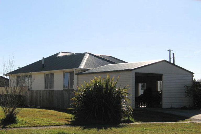 Photo of property in 33 Masefield Drive, Enderley, Hamilton, 3214